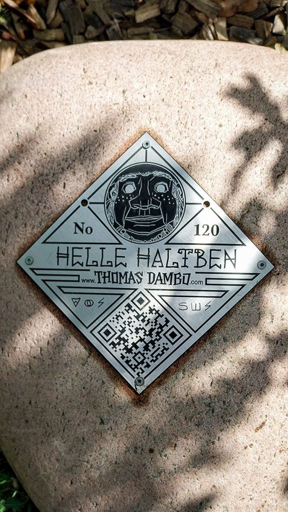 Helle Haltben (Nr.120) - Die Trolle von Thomas Dambo