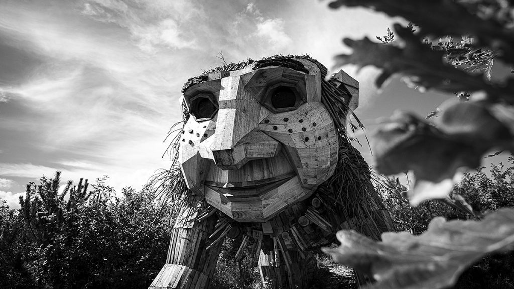 Helle Haltben (Nr.120) - Die Trolle von Thomas Dambo