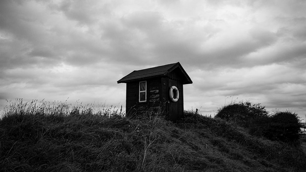 Die kleine Hütte am Hafen - Trend Strand (08.2025)