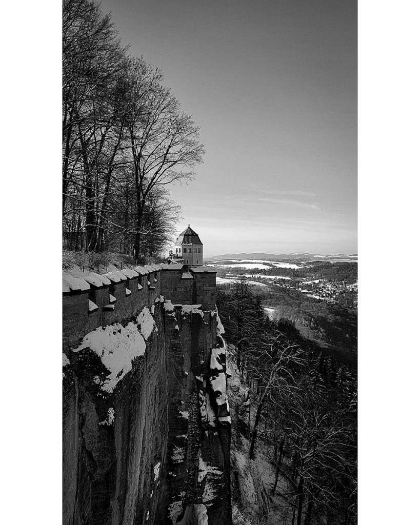 Die Festungsmauer im Schnee - Festung Königstein (20.02.2026)